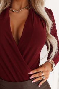  375-9 Stylowe kobiece BODY z kopertowym dekoltem - bordowe 